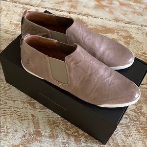 Frye Melanie Chelsea Grey Show Size 8.5. New.